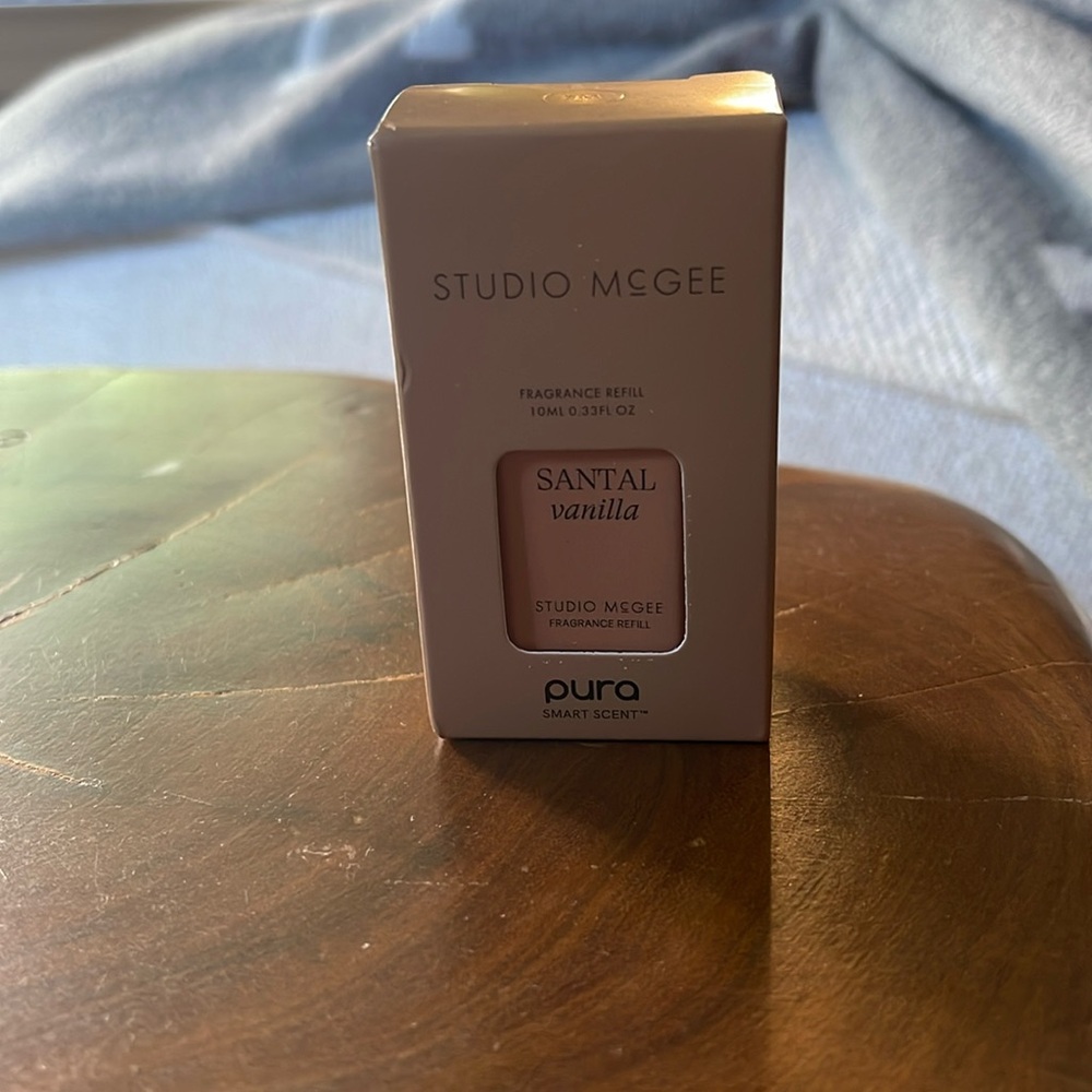 Pura Santal Vanilla diffuser oil refill